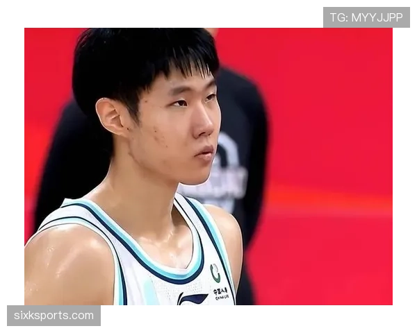 杨瀚森训练完直接去吃米其林?这自律和享受也太割裂了 杨瀚森训练完直接去吃米其林?这自律和享受也太割裂了
